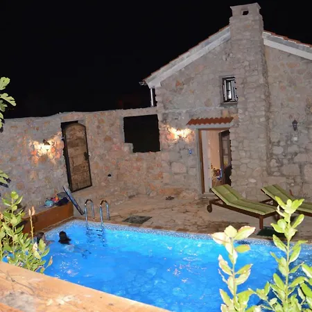 Villa Three Sisters, Absolutely Unique Stone Houses, 200 M From The