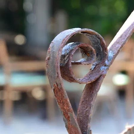 Three Sisters, Absolutely Unique Stone Houses, 200 M From The *