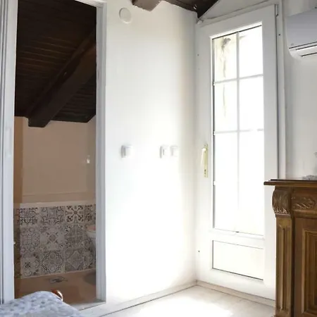 Three Sisters, Absolutely Unique Stone Houses, 200 M From The