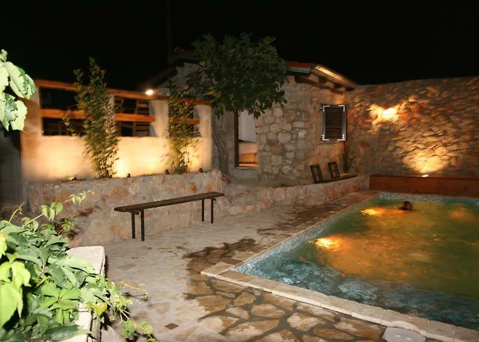 Three Sisters, Absolutely Unique Stone Houses, 200 M From The Βίλα Rudine (Dobrinj)