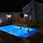 Villa Three Sisters, Absolutely Unique Stone Houses, 200 M From The Rudine (Dobrinj)