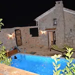 Villa Three Sisters, Absolutely Unique Stone Houses, 200 M From The
