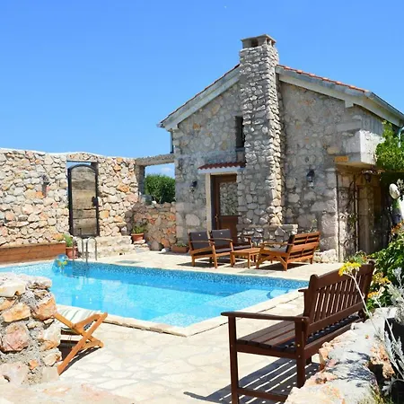 Vila Three Sisters, Absolutely Unique Stone Houses, 200 M From The Rudine (Dobrinj)