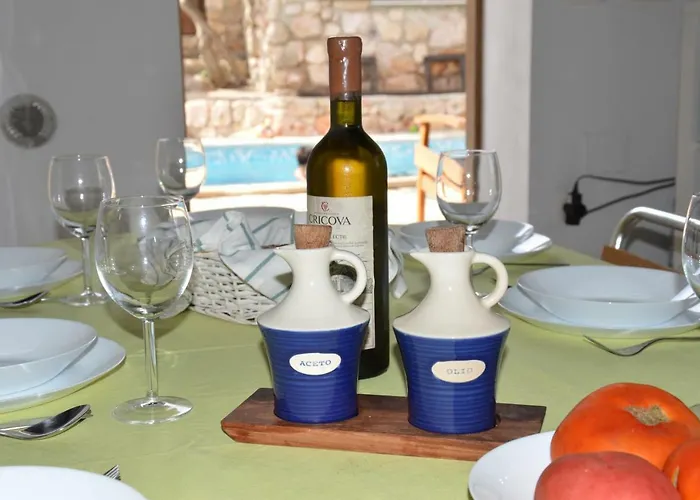 Villa Three Sisters, Absolutely Unique Stone Houses, 200 M From The Rudine (Dobrinj)