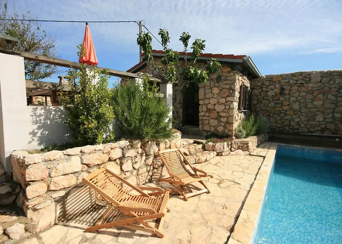 Three Sisters, Absolutely Unique Stone Houses, 200 M From The * Rudine (Dobrinj)